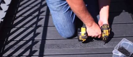 Composiet vlonderplanken glad? Zo krijgt u weer grip