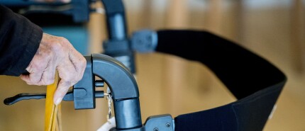 Advies aan kabinet: bezuinig tot 2,7 miljard euro op ouderenzorg