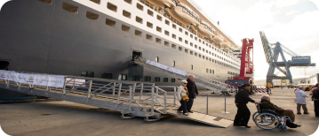 Inschepen en Ontschepen op een Cruise met een Rolstoel