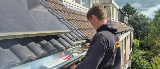 Wat kost een dakdekker per m²? | Complete prijsgids 2025