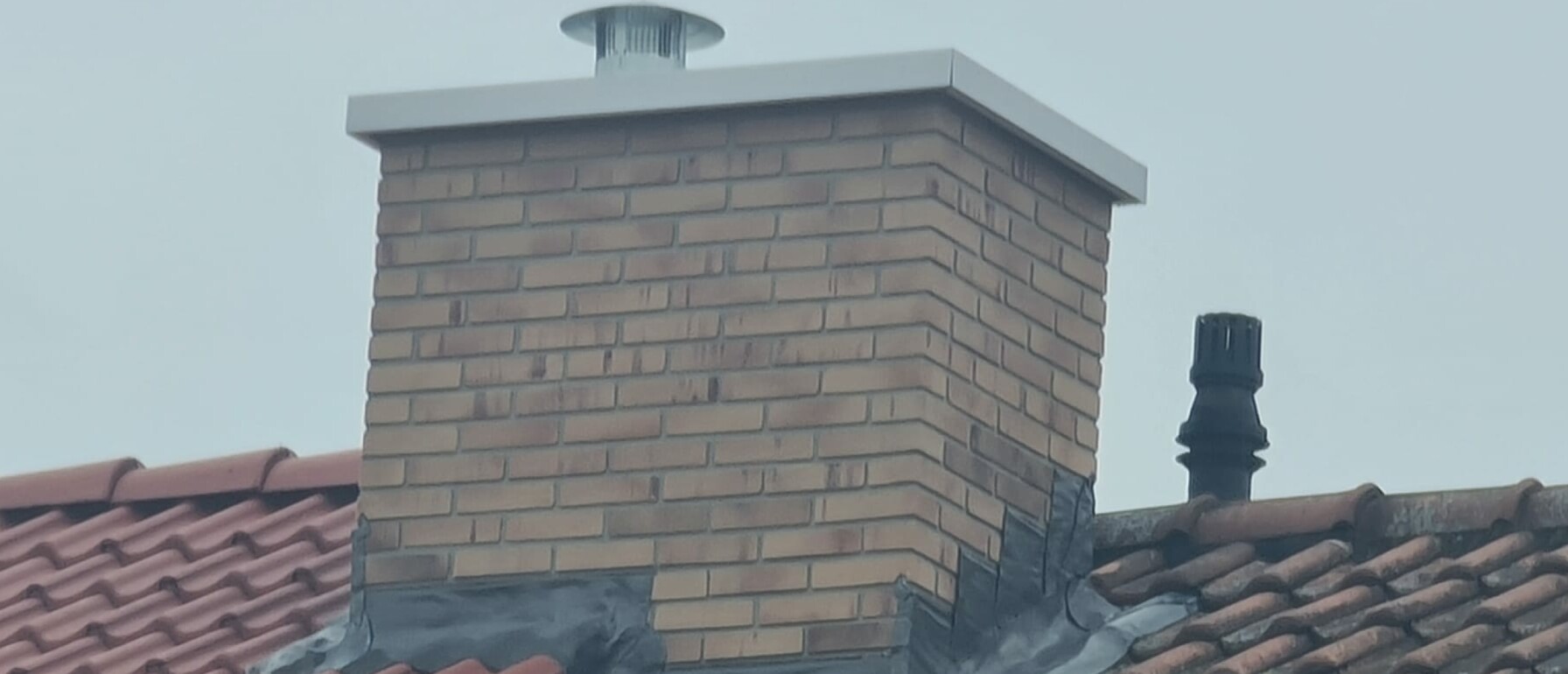 QOTSTEOS Wastafelkraanplaat, roestvrijstalen kraanbodemplaat, rechthoekige gatdekselplaat, badkamerkeuken wastafelkraanplaat (grijs