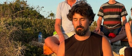 Mijn Innerlijke Reis: 2 Vipassana-meditaties in Slechts 1 Jaar