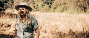 Niet meer aanpassen aan wat hoort maar waar je voor kiest