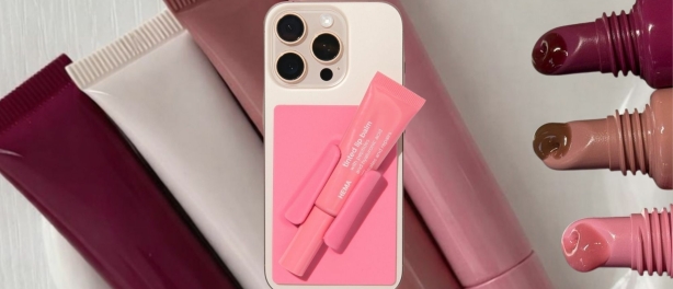 HEMA lipglosshouder van €2,99 is de Rhode-dupe van nu
