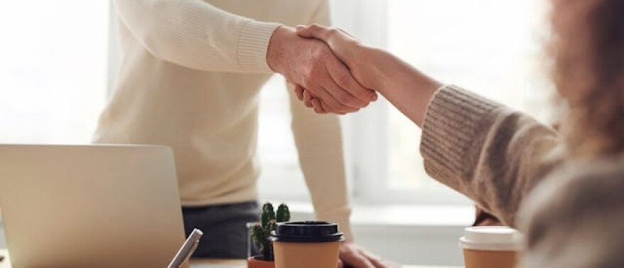 Succesvol stagiaires aannemen: Van werving tot werkplek