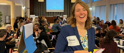 Hoe vier organisaties in de ouderenzorg van de lessen uit tientallen innovatieprojecten een gezamenlijk verhaal maakten