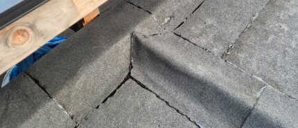 Wat is de levensduur van een plat dak met bitumen? Uitleg, tips en kosten