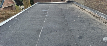 Bitumen Dak Renoveren Spoed: Wat Nu Doen Bij Lekkage? 2026