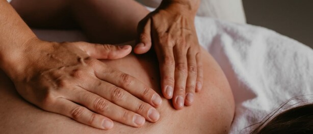 Het belang van zelfzorg met massages en energetische behandelingen (TTC)