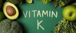 Vitamine K2: het geheim achter sterke botten én minder rimpels