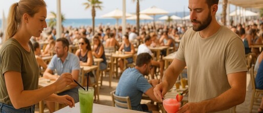 Zomerdrukte zonder barstress: hoe frozen cocktails je terrasploeg helpen presteren