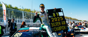 MAXIME OOSTEN KAMPIOEN IN SILVER AM GT WORLD CHALLENGE ASIA