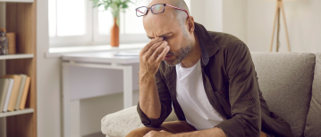 Pijn op de borst na een stressvolle periode: je lichaam geeft een signaal