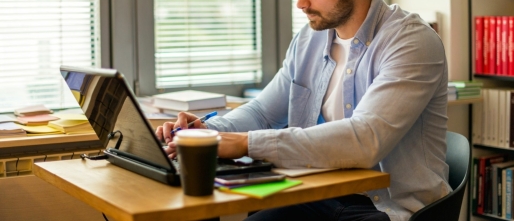 When to Build Your Own Training Platform vs Using an LMS