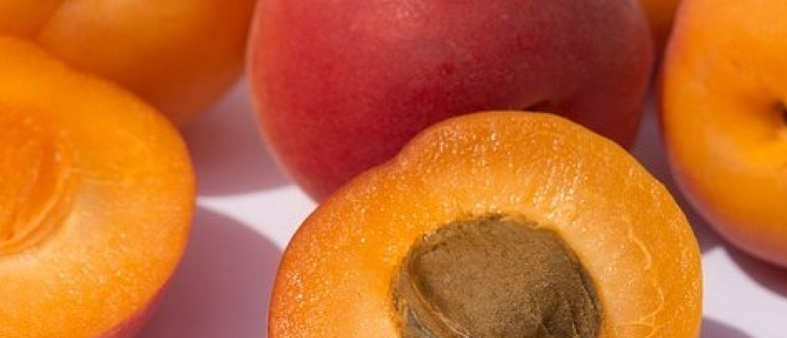 6 redenen waarom gedroogde abrikozen eigenlijk supergezond zijn