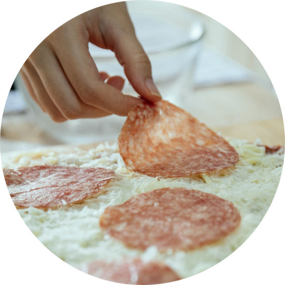 Hoe maak je perfect pizzadeeg? Met deze tips krijg je de lekkerste pizzas!