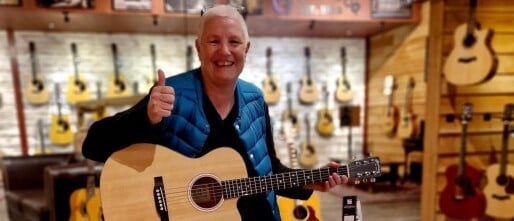 Gitaar als pijnmedicatie