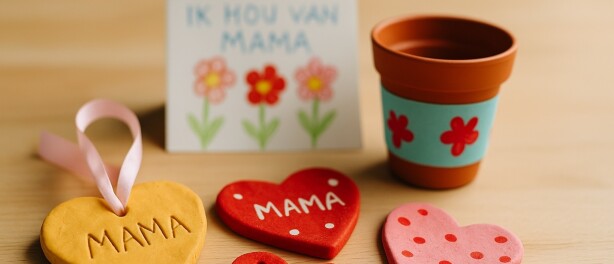 Moederdag knutselen met kinderen: 7 leuke cadeautips