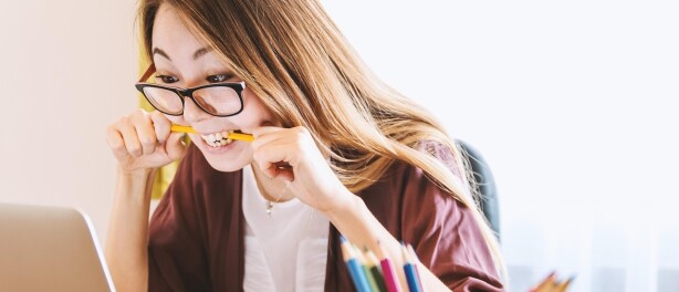 Waarom perfectionisme en piekeren zo vaak hand in hand gaan (en hoe je de greep doorbreekt)