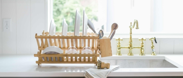 Hoe schoonmaken je helpt om vriendschappen te onderhouden