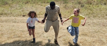 Safari en famille en Tanzanie: le guide complet pour voyager avec des enfants