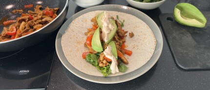 Wrap met kip recept: makkelijk, voedzaam en altijd een succes