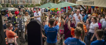 Beweegbingo op het lentefestival