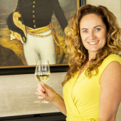 Eva van Zeeland The Higher Love Society