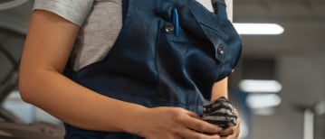 Garage kleding: waar moet professionele werkkleding voor garages aan voldoen?