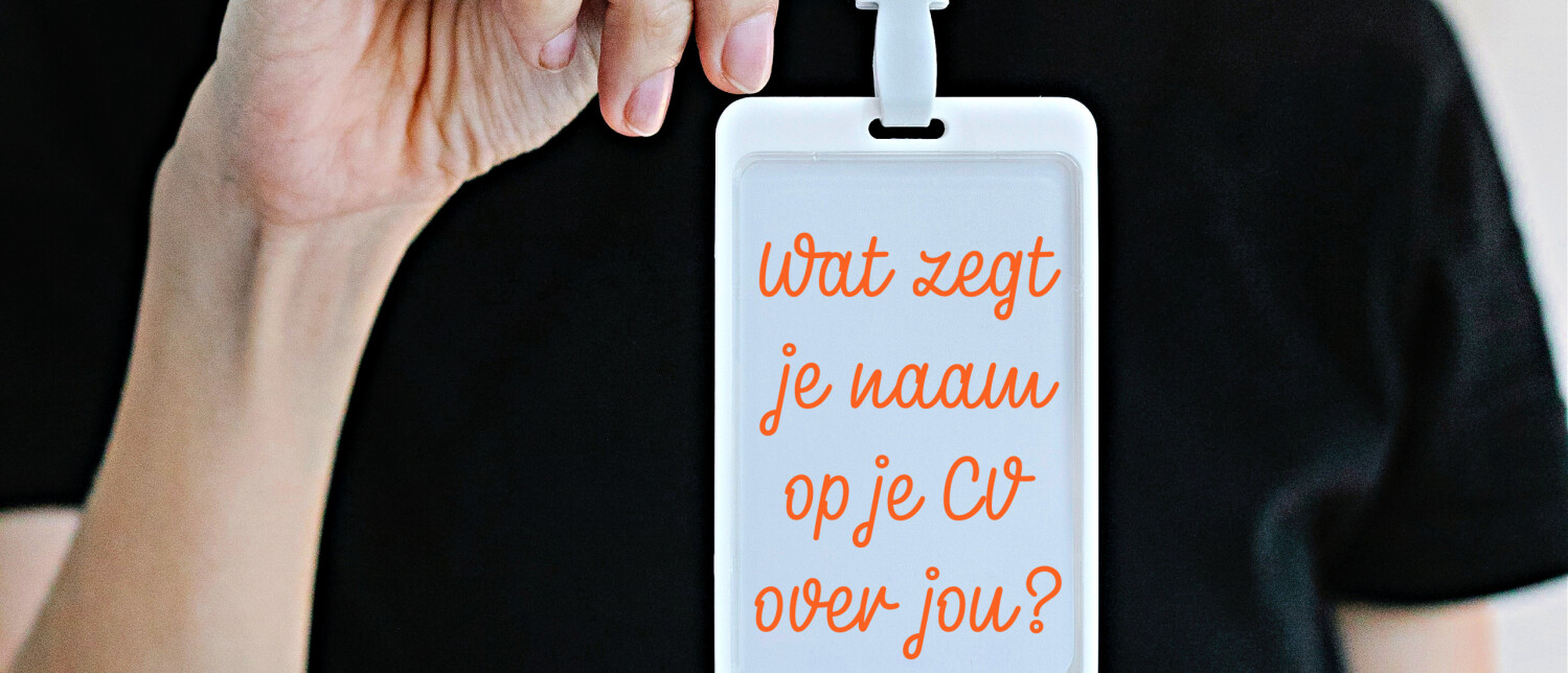 Hoe schrijf je je naam op je curriculum vitae?