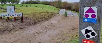 Kleurcodes geven aan hoe makkelijk of moeilijk de mountainbikeroutes in de Achterhoek zijn