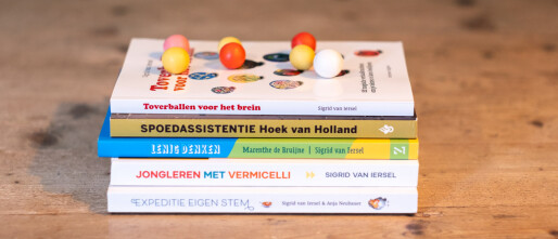15 originele manieren om je boek de wereld in te sturen