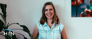 Van “doe eens normaal” naar hypnotherapeut: hoe de opleiding Anne-Marieke Dusseljee verder bracht