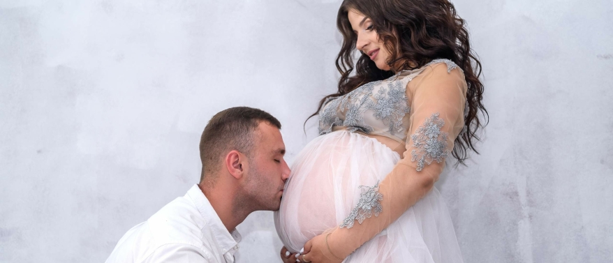 Zwanger trouwen: een jurk die past bij jou en je buik