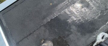 Arbeidsveiligheid bij hete bitumen: bescherming, risico’s en veilige werkwijzen