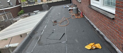 Warmte-eiland aanpak via witte dakbedekking: de oplossing voor stedelijke oververhitting