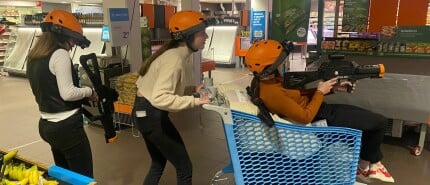 Van winkelkar naar wapen: lasergamen in de supermarkt