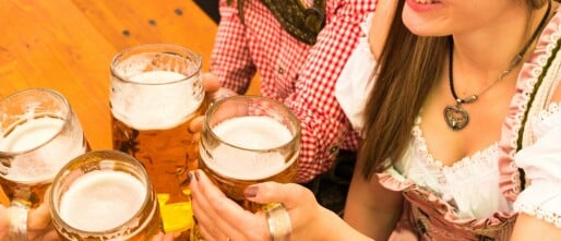 Plan je uitje: oktoberfest in Duitsland of gewoon in Nederland