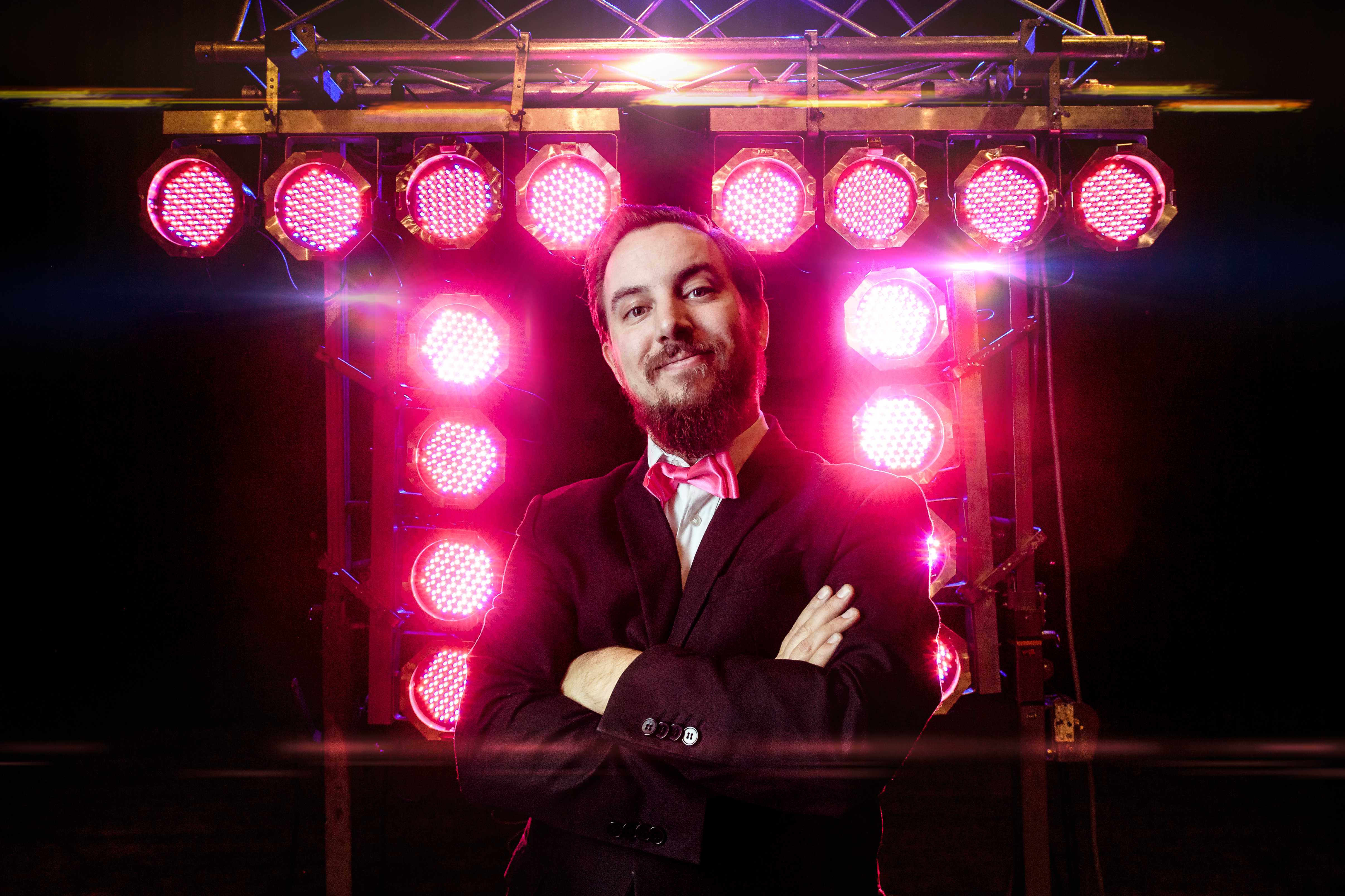 Allround DJ Peter boeken is online dj-demo beleven Allround DJ Peter boeken als Bruiloft DJ, DJ voor bedrijfsfeest of DJ voor verjaardag huren