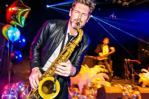 Allround Saxofonist Machiel speelt op openbare en besloten feesten en evenementen