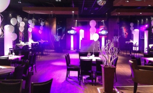 DJ huren in Waddinxveen Hotel Restaurant De Unie voor bruiloft, verjaardag of bedrijfsfeest