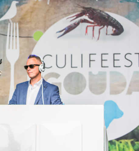 Lounge DJ Johan Post boeken voor Culifeest te Gouda