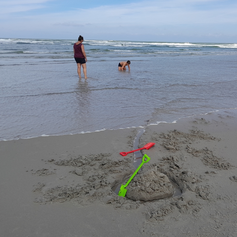 vakantie-ameland-met-kinderen-strand vakantie-ameland-met-kinderen-strand