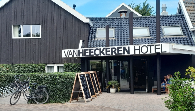 van-heeckeren-hotel-restaurant-3 van-heeckeren-hotel-restaurant-3