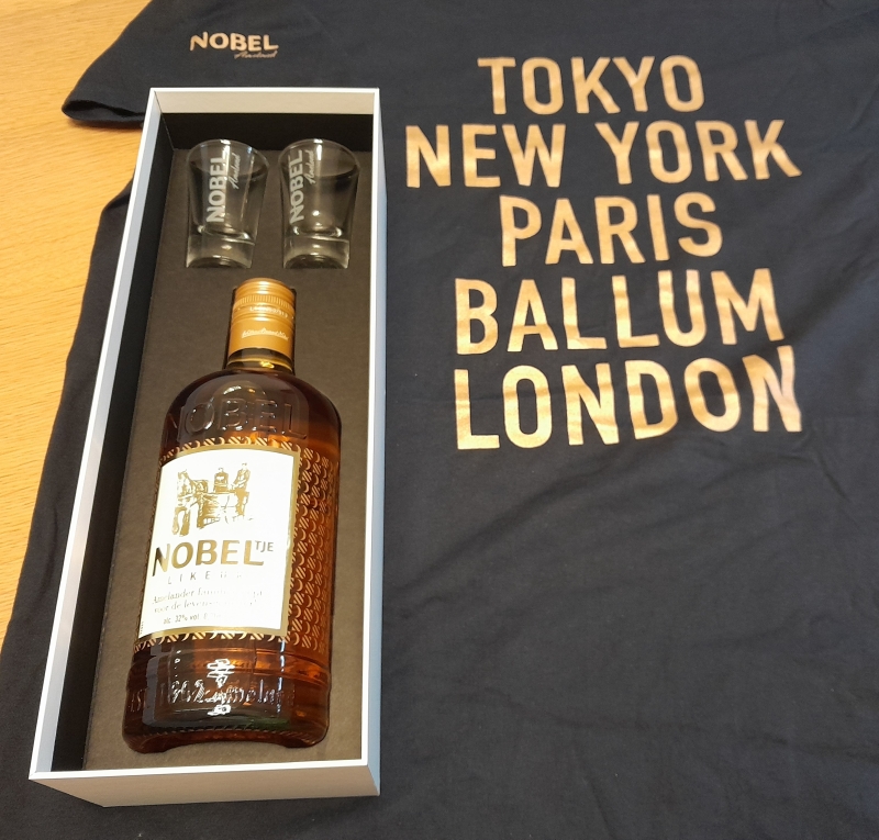 nobel-ballum-ameland-likeur-en-t-shirt