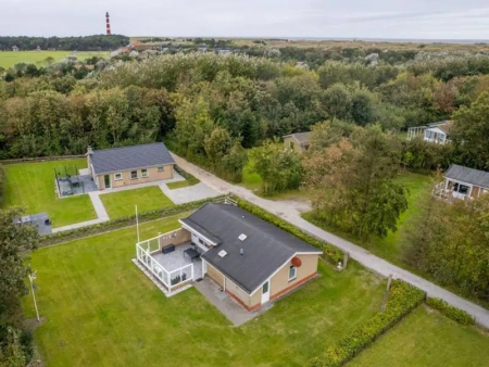 vakantiehuis-hollum-he-lo-op-ameland