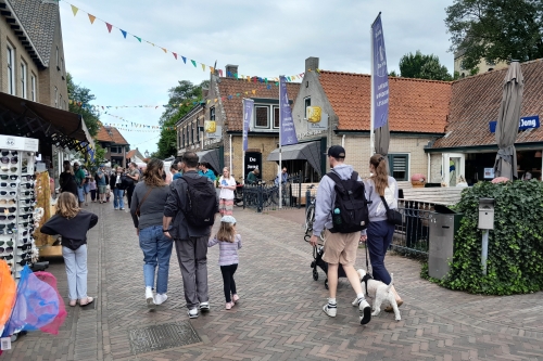 winkelen-ameland-nes-bakker-de-jong