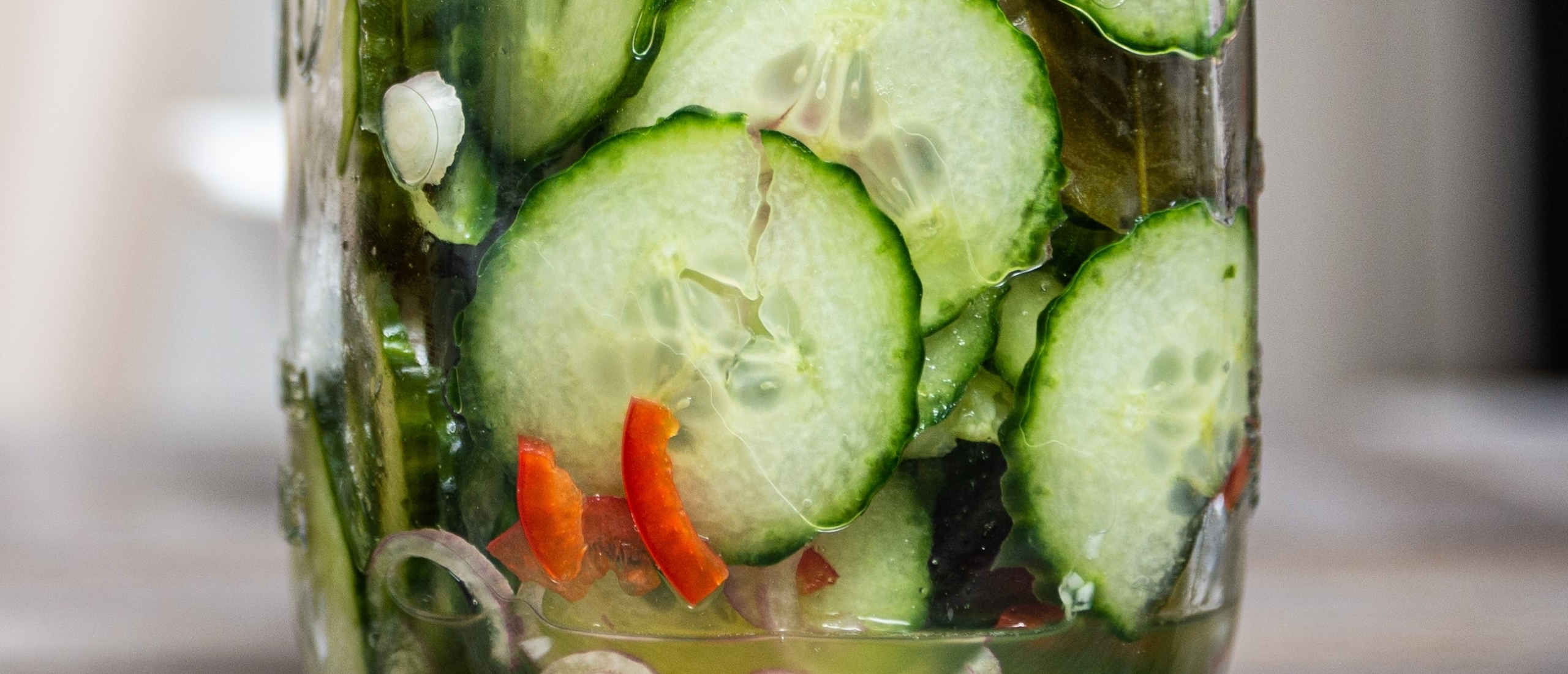 Atjar Ketimoen recept (Indonesische ingelegde komkommer)
