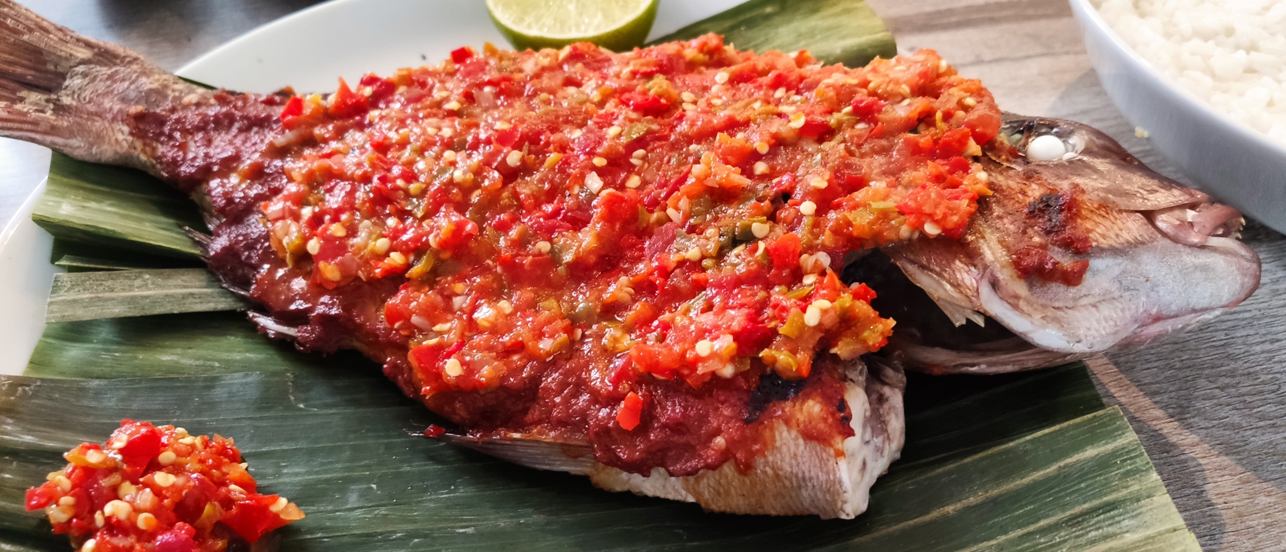 Ikan Bakar Ritja Ritja recept (Indonesiche pittige gegrilde vis uit Manado)