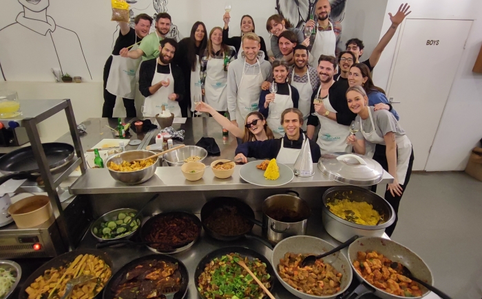 Teamuitje Indonesische kookworkshop bij Amsterdam Cooking Workshops